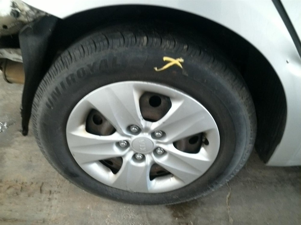 FORTE 2014 Fuse Box Cabin 104786738