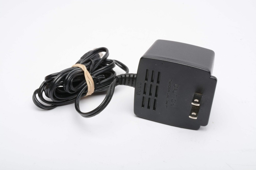 Quantum DV-1560 Charger, Genuine
