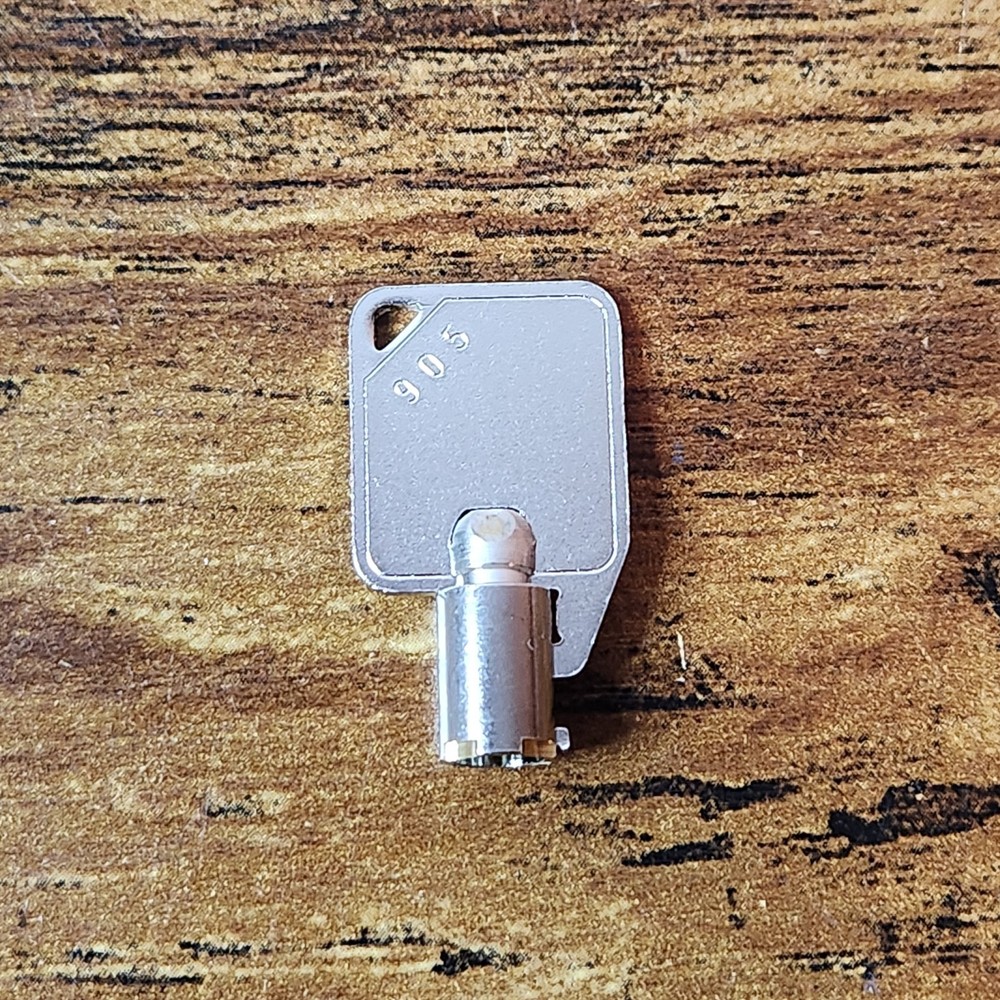 Thermaltake Level 10 GT Snow Edition Key Replacement Part