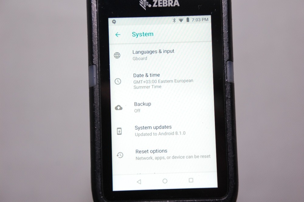 Zebra MC330K-GI3HA3US01 Mobile Computer Barcode Scanner Android8 4Gb/16GB MC3300