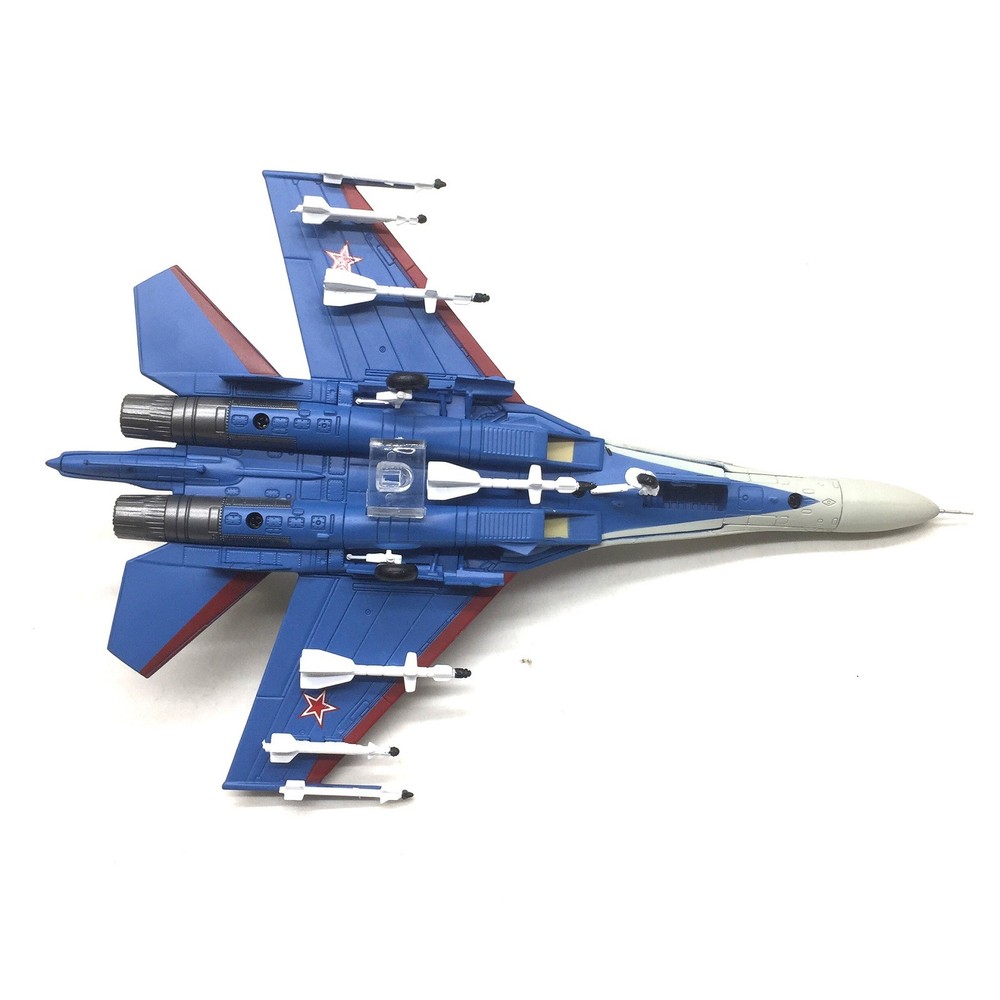 1: 100 Russian Su-27 Warrior Performance Aircraft Model Display Collection Gift