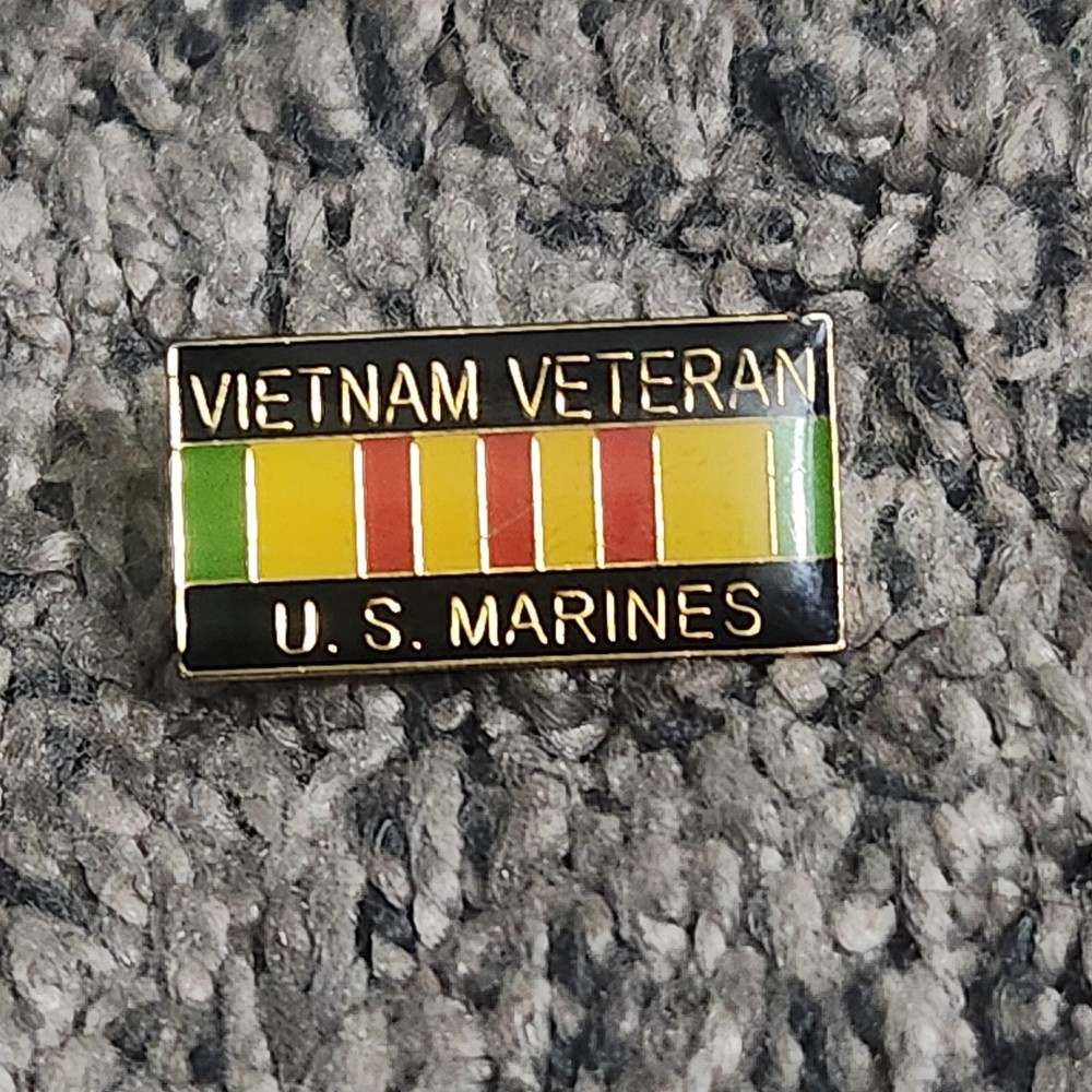 Vietnam Veteran US Marines Lapel Hat Pin