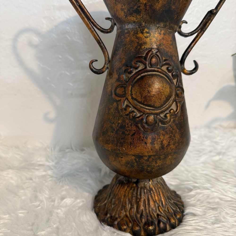 Rustic Bronze Metal Decorative Sculpture - Style Tabletop Accent - Non-Opening