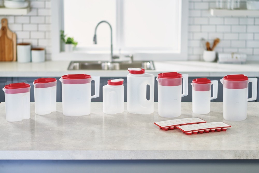 Rubbermaid Simply Pour Clear/Red Pitcher Plastic 1 gal