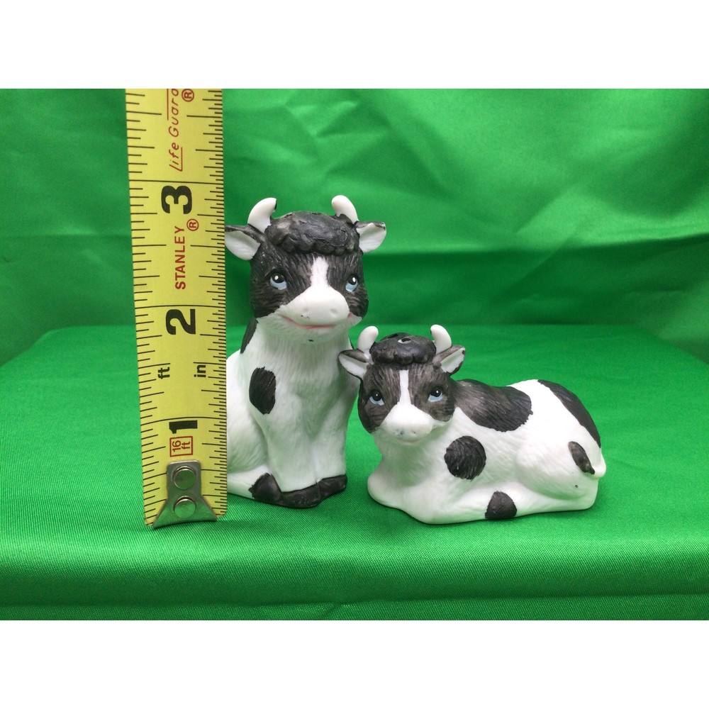 Ceramic Cow Salt and Pepper Shaker Set