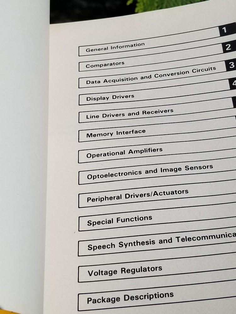 2 VINTAGE TEXAS INSTRUMENTS BOOK DATA ELECTRONIC MANUAL PROGRAMMABLE LOGIC