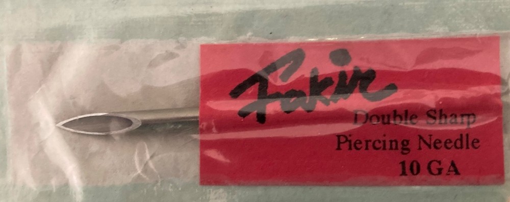 Single 10GA Double Sharp Piercing Needle Medical Grade Sterile / open seal pack