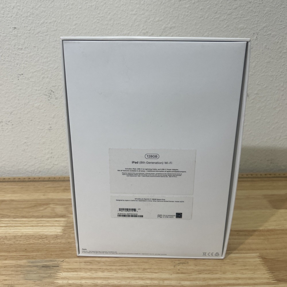 Apple iPad 8th generation 128gb Wi-Fi **EMPTY BOX ONLY**