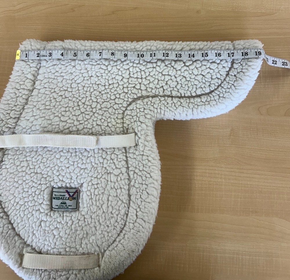 White Medallion English Saddle Pad