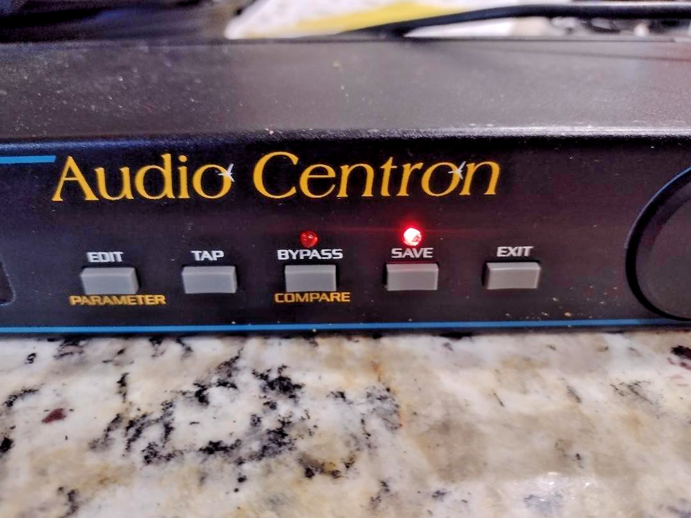 Audio Centron FXP Advanced Multi Editor Digital Effects Processor Works/Looks +