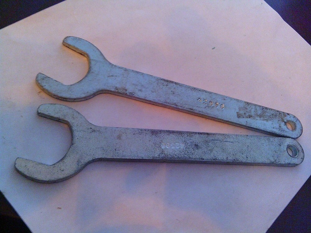 TWO !! Porter Cable 1-1/8" Wrenches 42496
