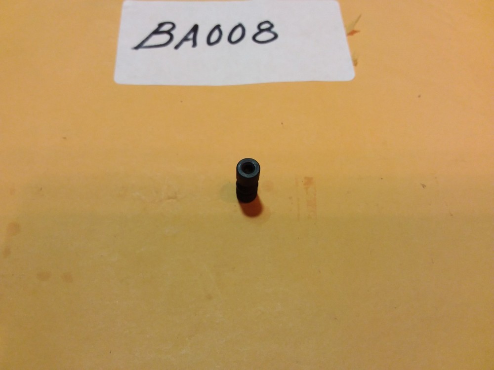 KYOCERA LS-2 INSERT LOCK SCREW TPC01350, 1 PC