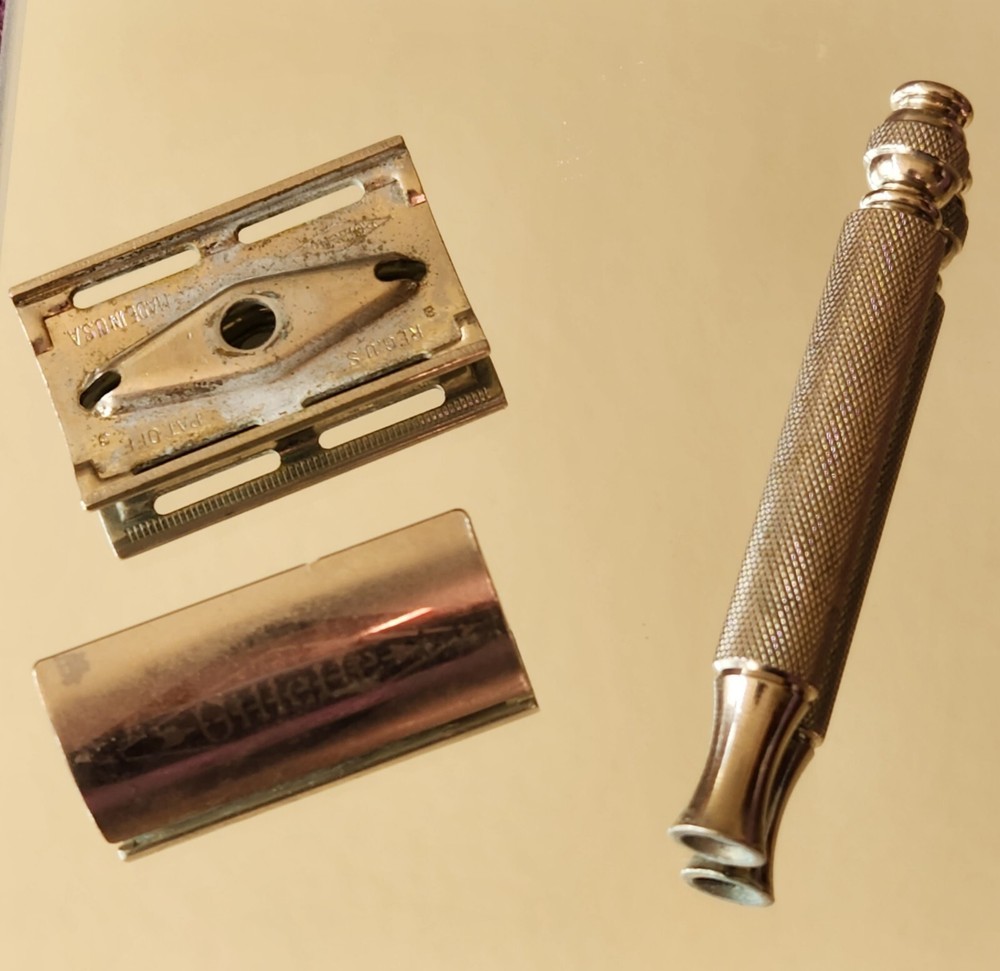 Vintage Gillette Razor Tech 3-piece B-3 1956