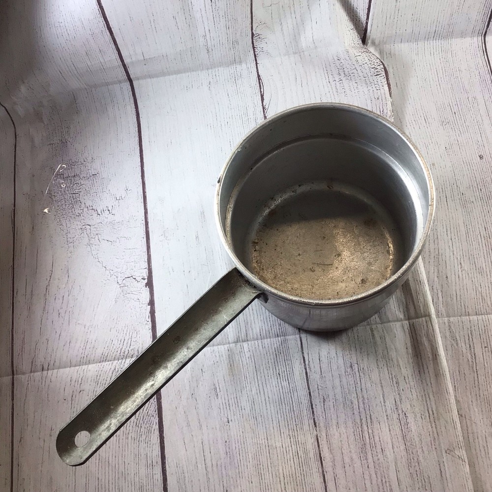 Vintage Aluminum 5” Sauce Camping Pan With Handle