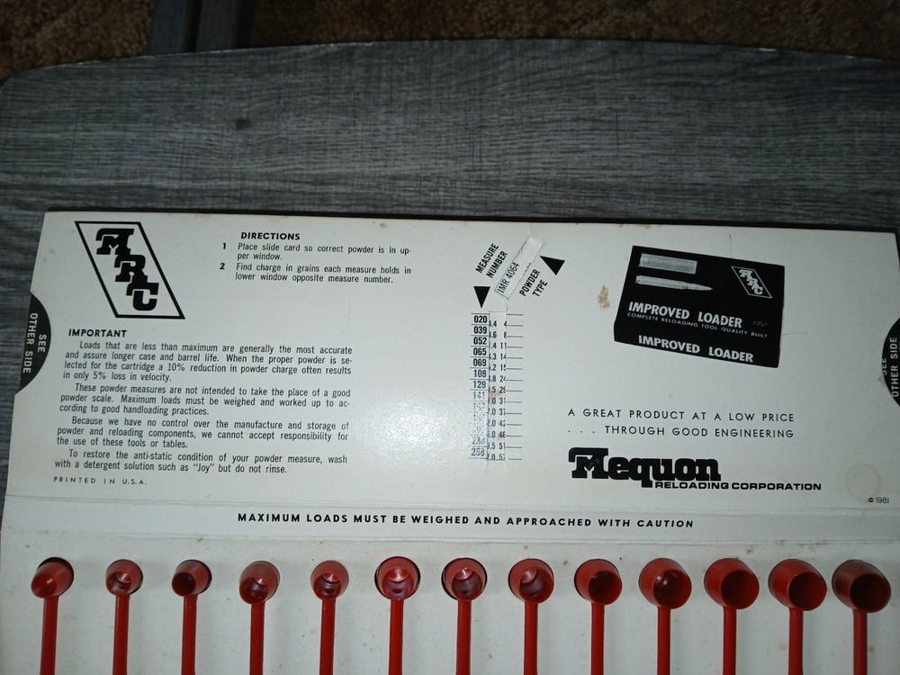 MRC Powder Scoops & Measures with Chart - Used