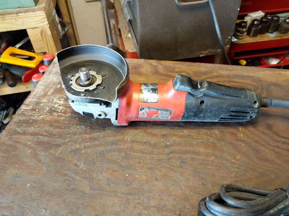 MILWAUKEE 6116-31 12Amp 5" Angle Grinder