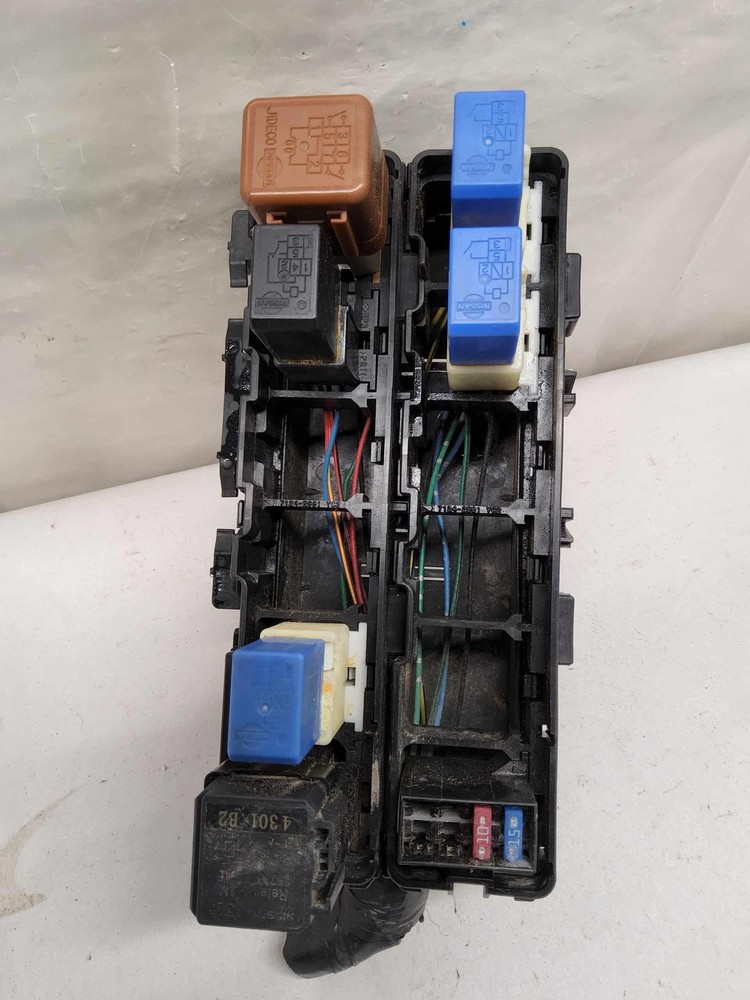 24382 ZQ00A Relay Panel NISSAN TITAN 15