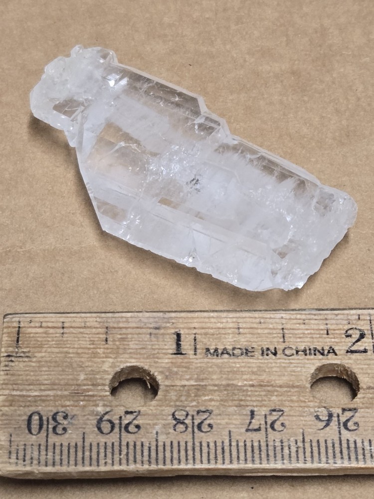 Beautiful Faden Quartz specimen