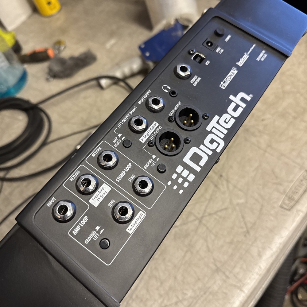 DigiTech RP1000 Multi-Effects Guitar Effect Pedal with power supply / Tested