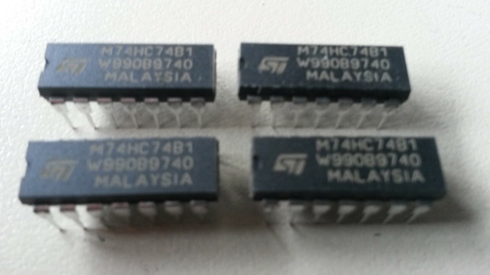 4x IC MODULE 74HC74 19040-138