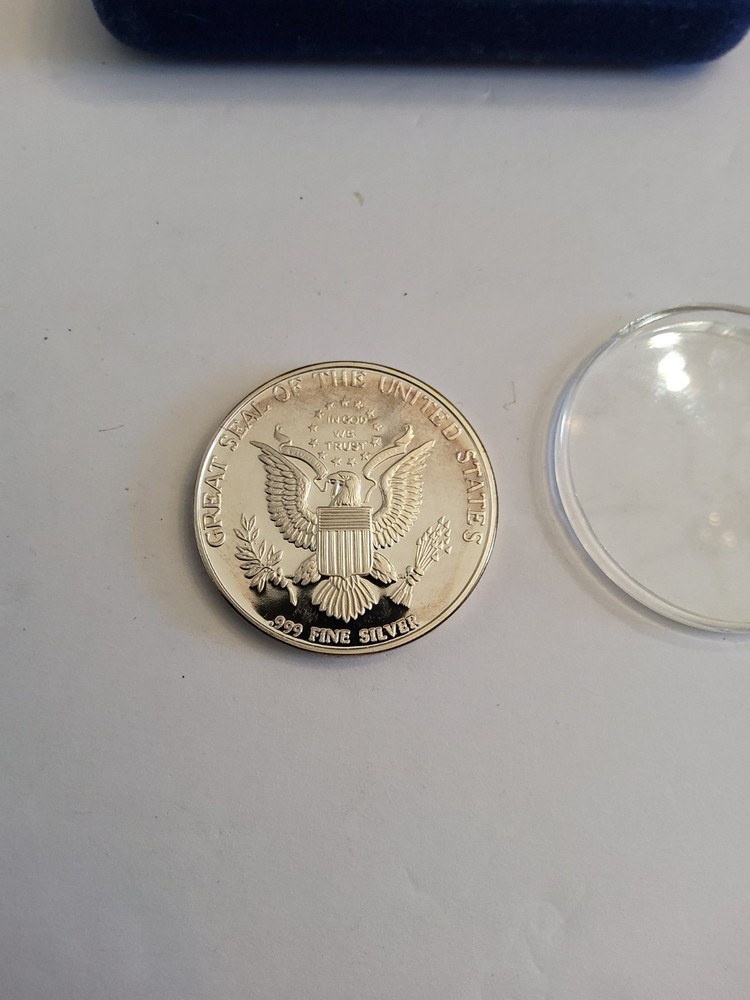 25th Anniversary Fine .999 Silver Coin
