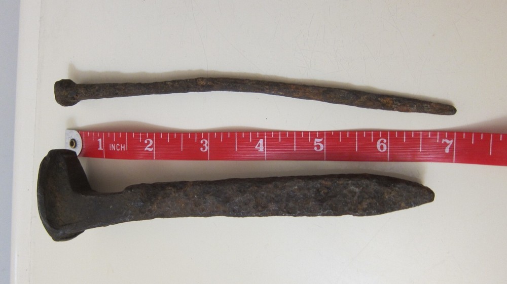 2 ANTIQUE IRON LARGE SQUARE NAILS