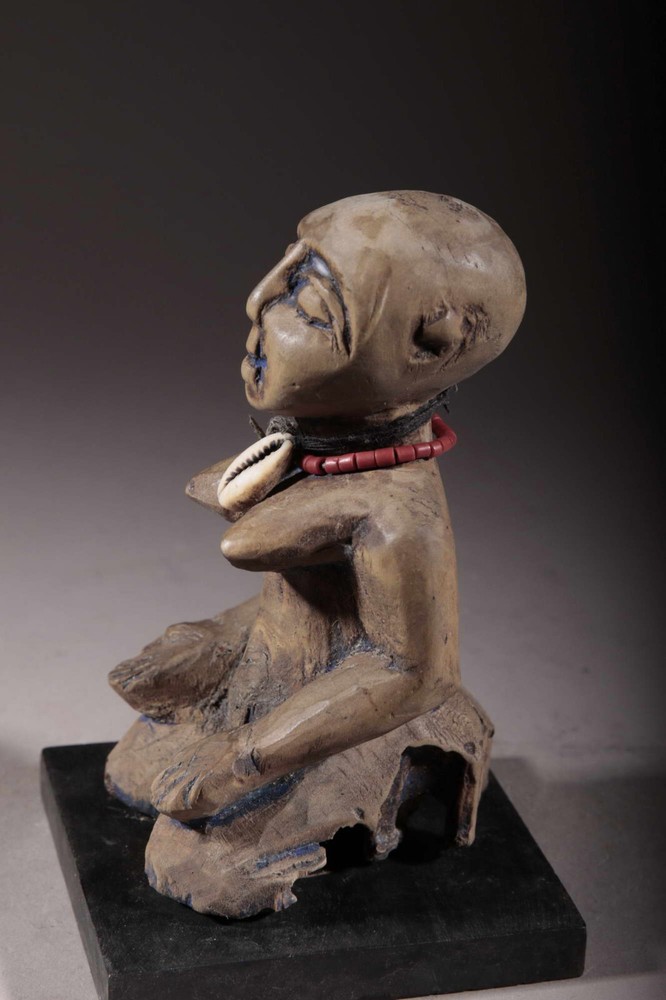 African Art Ewé Figurine 2509