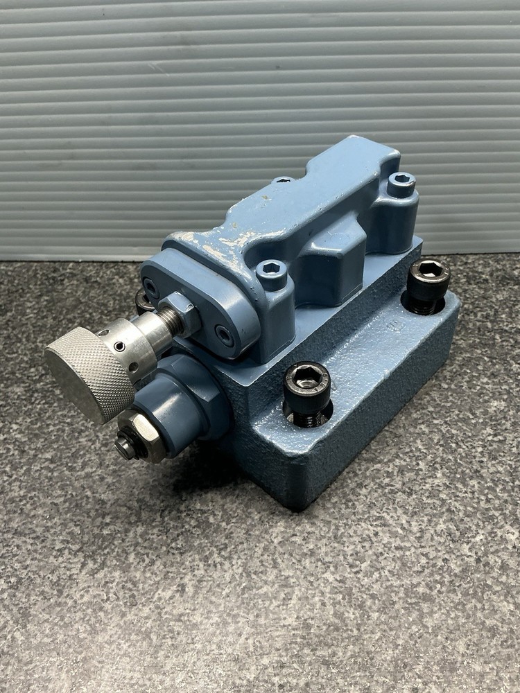 Continental 264407 Code 17 Two Stage Compensator PVX-60