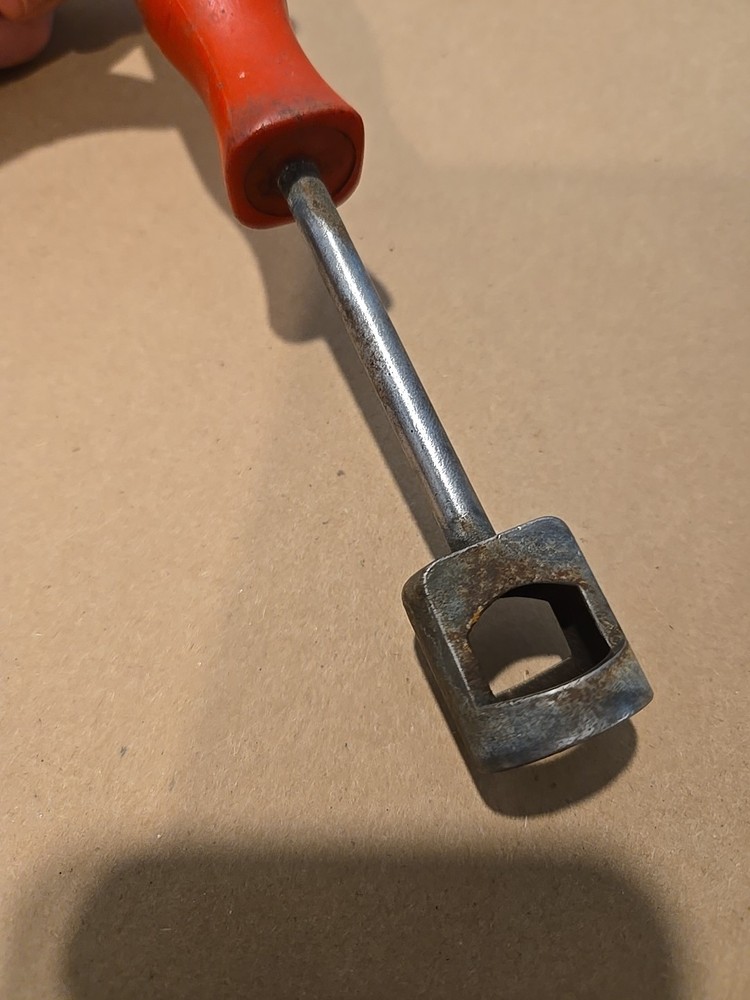 Mac Tools Brake Spring Retainer Tool Red Hard Handle USA S14A