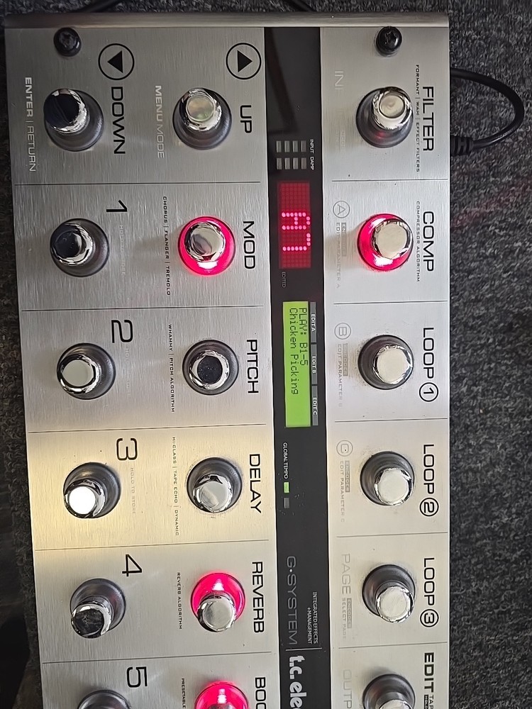 TC Electronic Gfx01-System Multi-Effects Processor – Excellent condition!