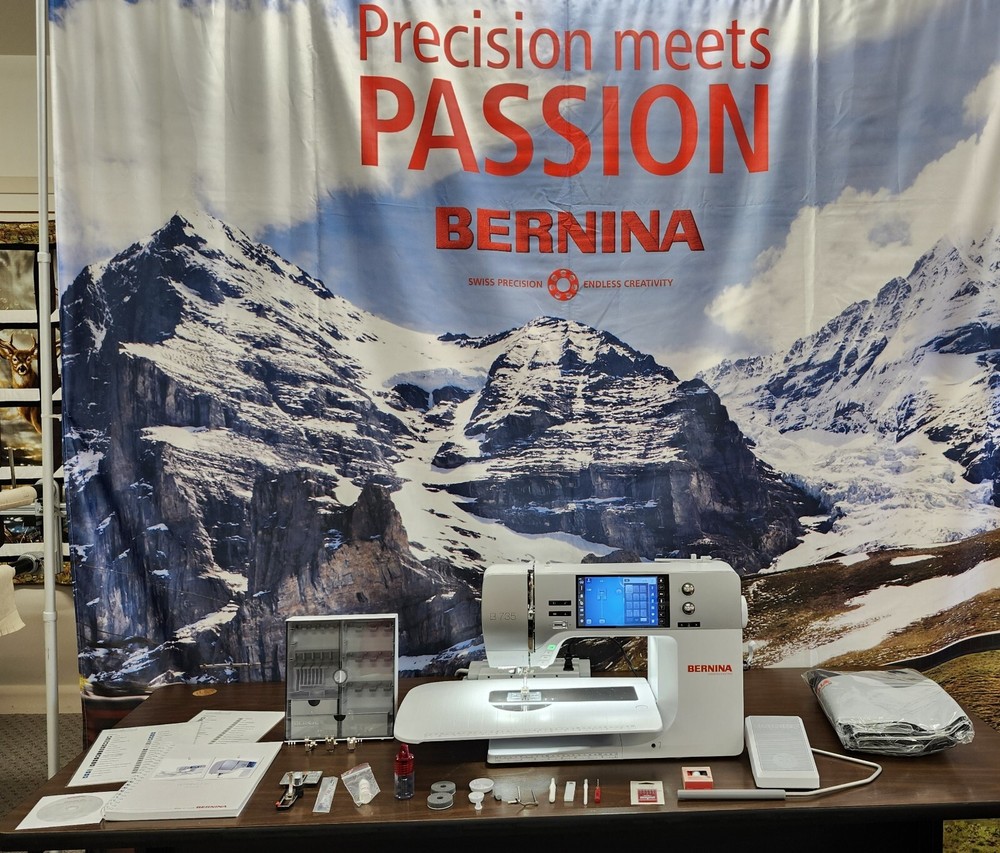 Bernina 735 Sewing Machine! Professionally Serviced!