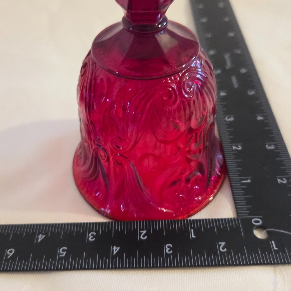 Vtg L.E. Smith Ruby Red 40th Anniversary Bell 6 1/4"