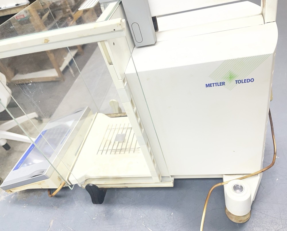 Mettler Toledo XP205DR Analytical Balance