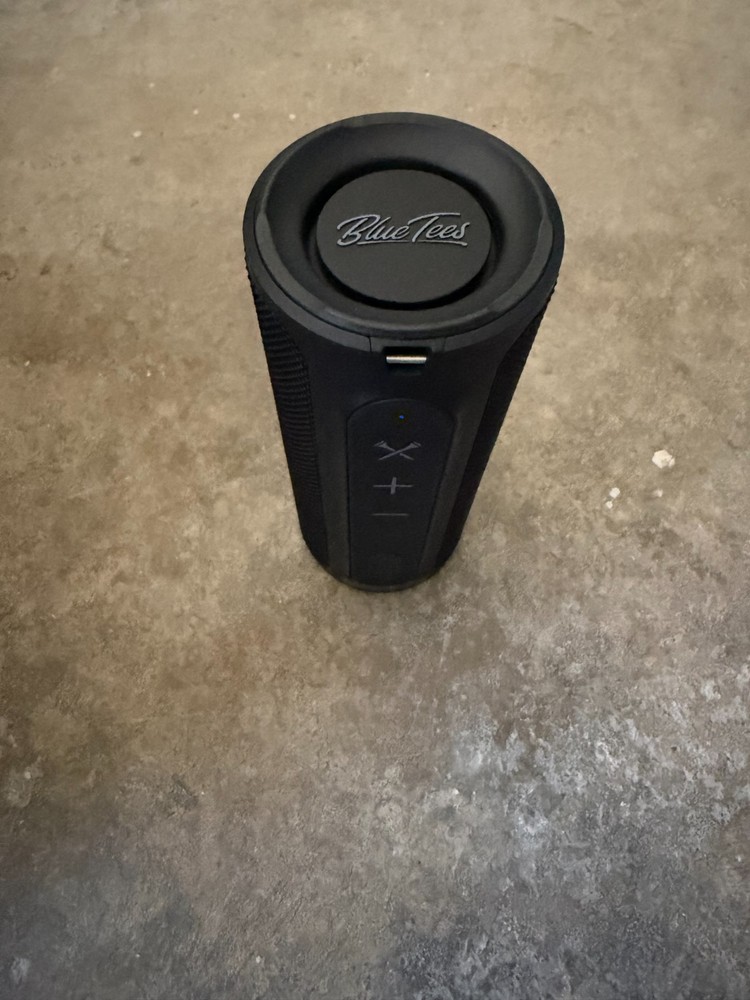 Blue Tees Player+ Golf Speaker – Used – Fully Functional – Great Condition