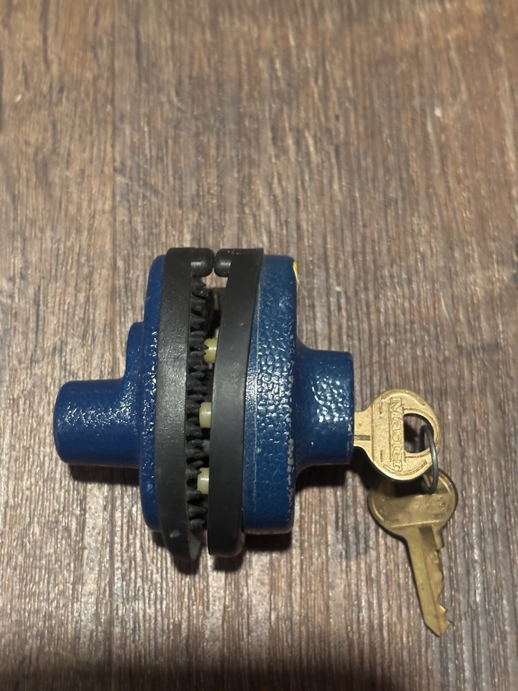 master lock gun lock blue used