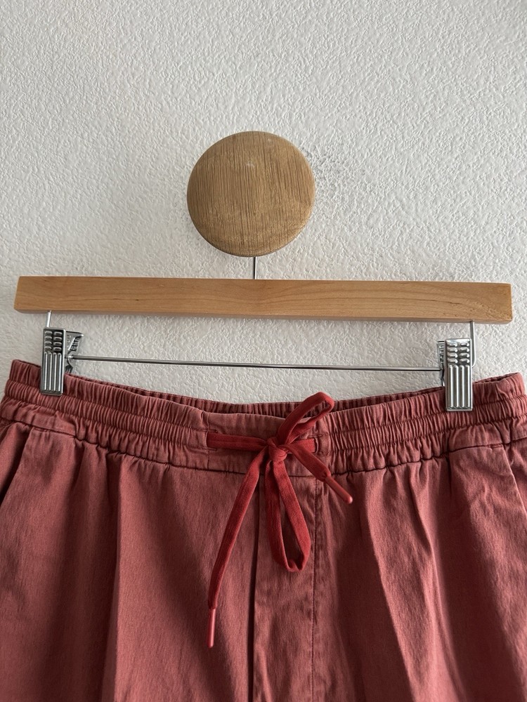 Lululemon Mens Red Shorts Size Medium