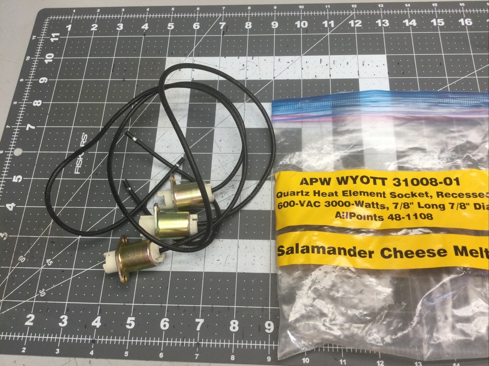 Element Socket for American Permanent Ware - 4 PCs - Part# 31008-01 (LX4AA)