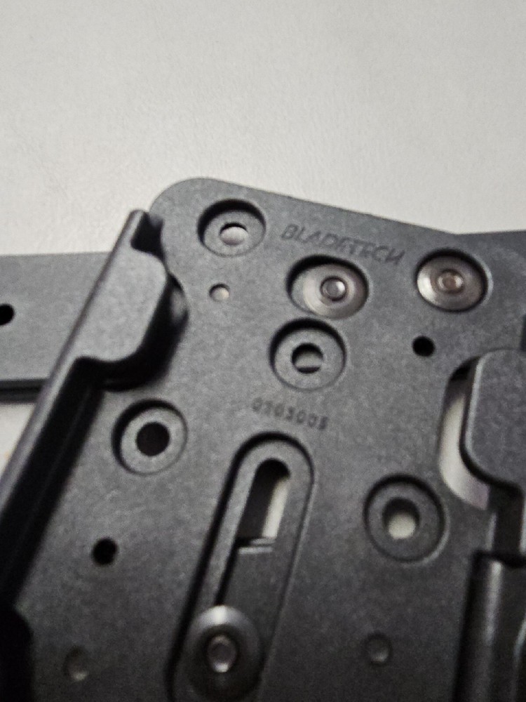 BLADE-TECH TMMS HOLSTER ATTACHMENT KIT, OUTER, WITH MOLLE, BLACK