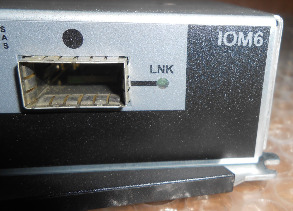 NetApp IOM6 SAS Storage Controller Ethernet Server Module P/N: 111-00190+B1