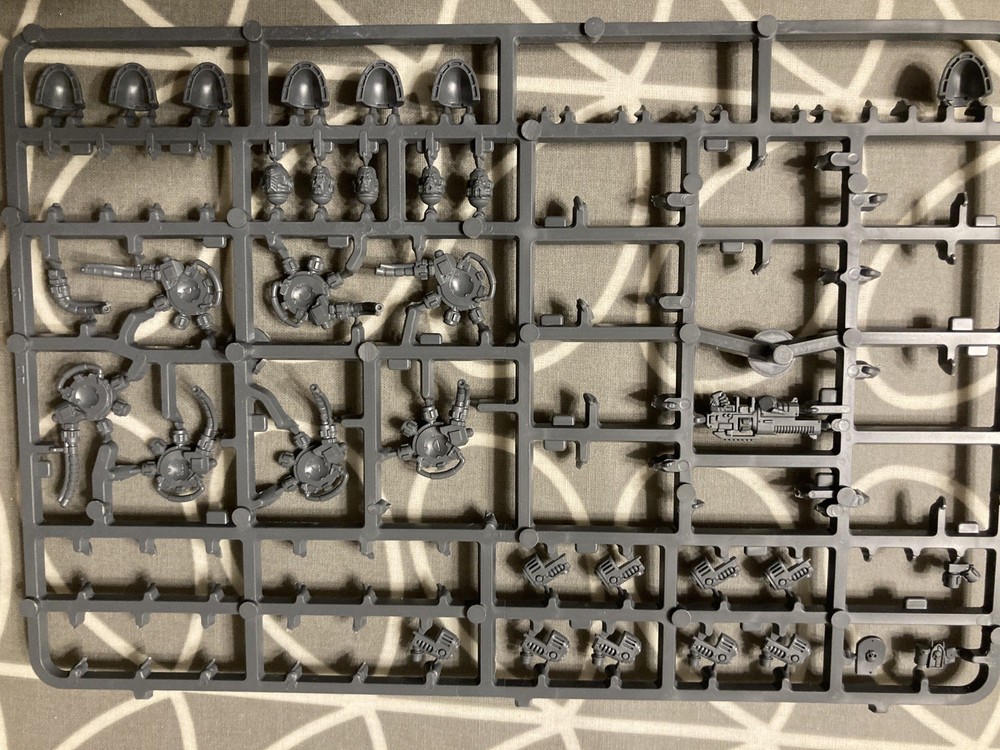Warhammer 40k Space Marine Hellblasters - Spare Bits Left On Sprues