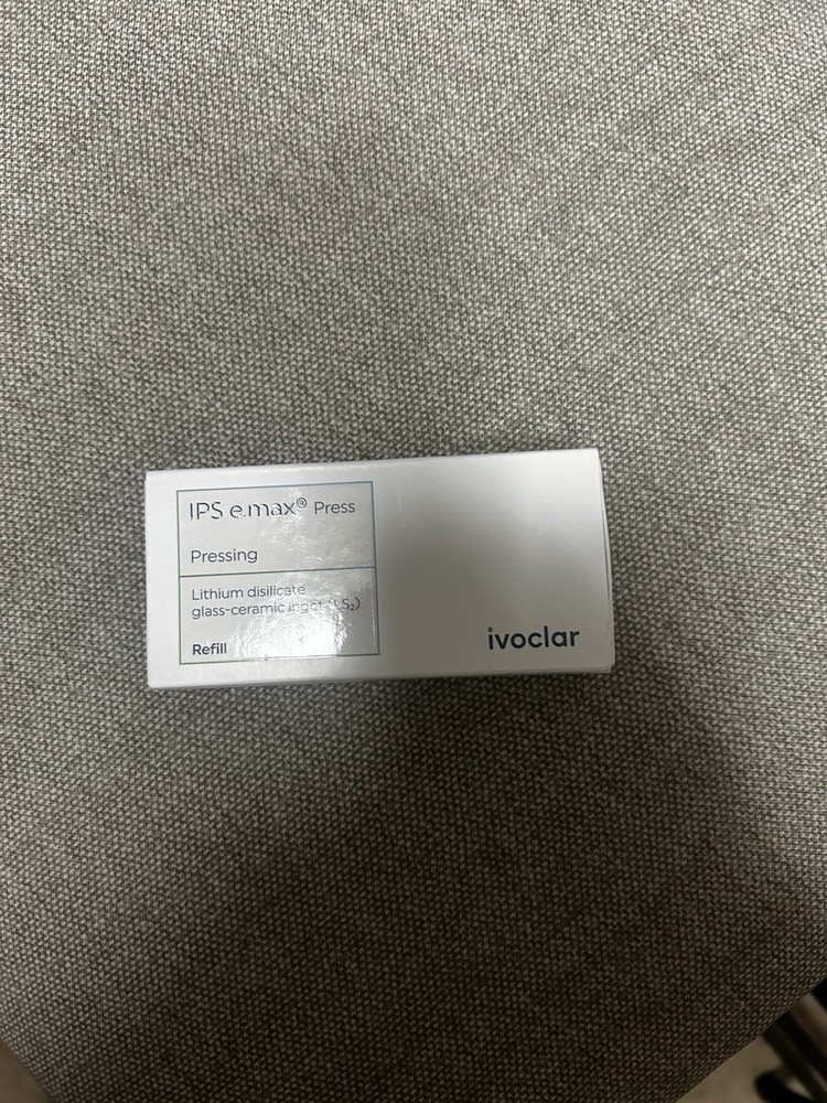 ivoclar ips emax press HT A2 5pcs Pressing Ingots