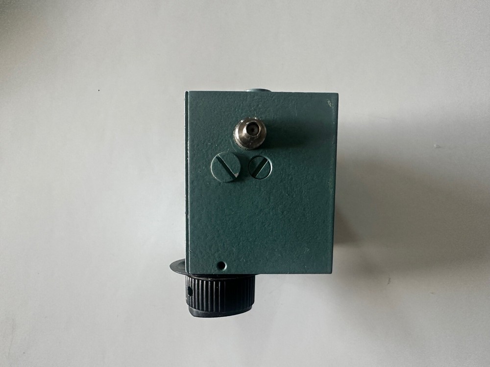 NARDA 4702B-90 Step Attenuator UNTESTED