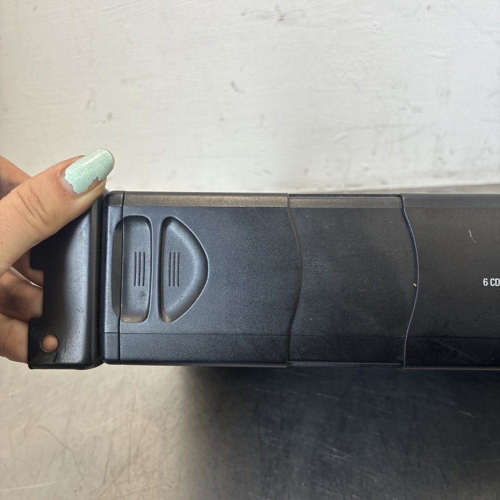 BMW 1 3 5 Series 6 Disc CD Changer Unit E46 E81 E82 E87 E90 E91 E92 E93