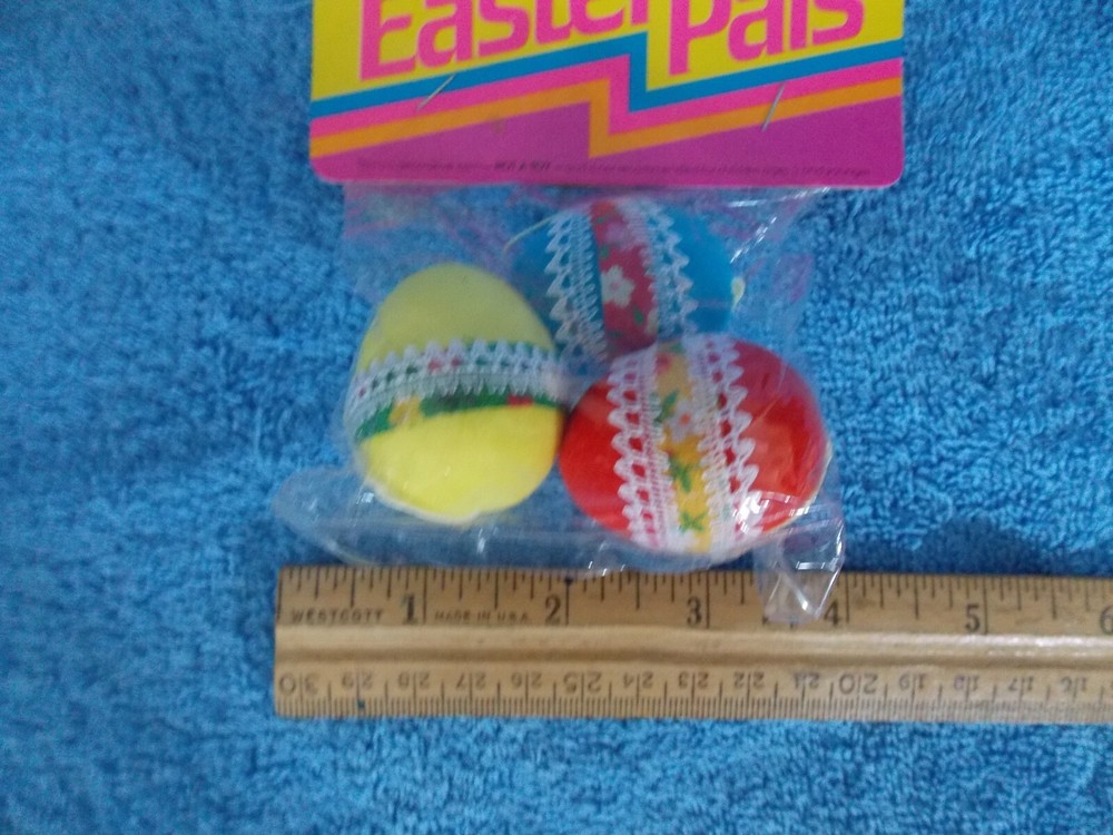 Vintage New Dudley's Easter Pals 3 Easter Egg Ornaments