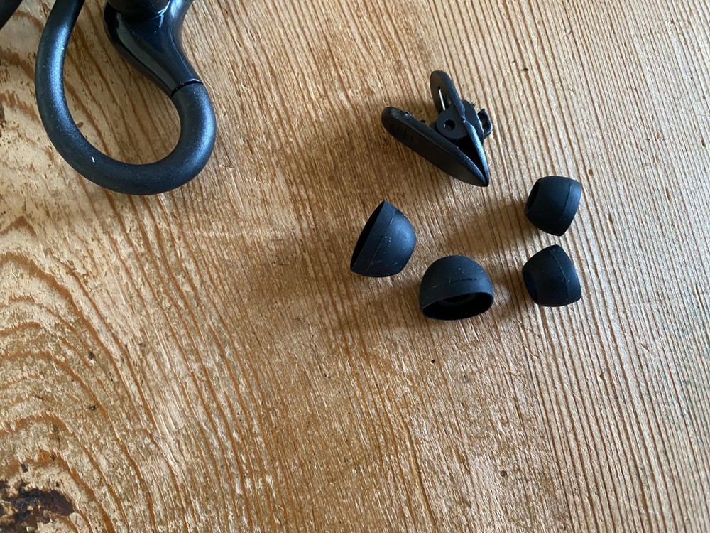 Perrelet - Headphones With Case