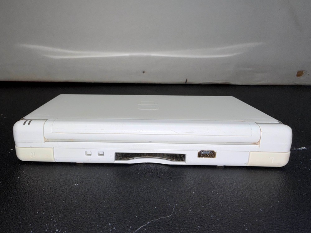 Nintendo DS Lite Handheld Console