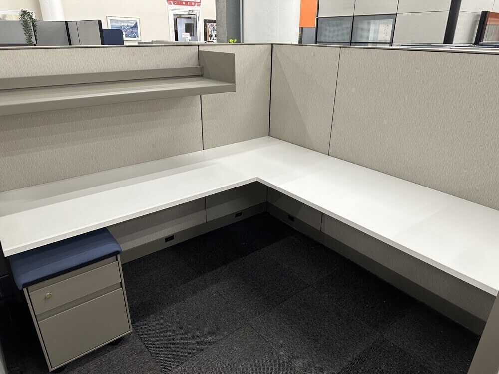 Steelcase Answer 72x72 Pre Owned Office Cubicles