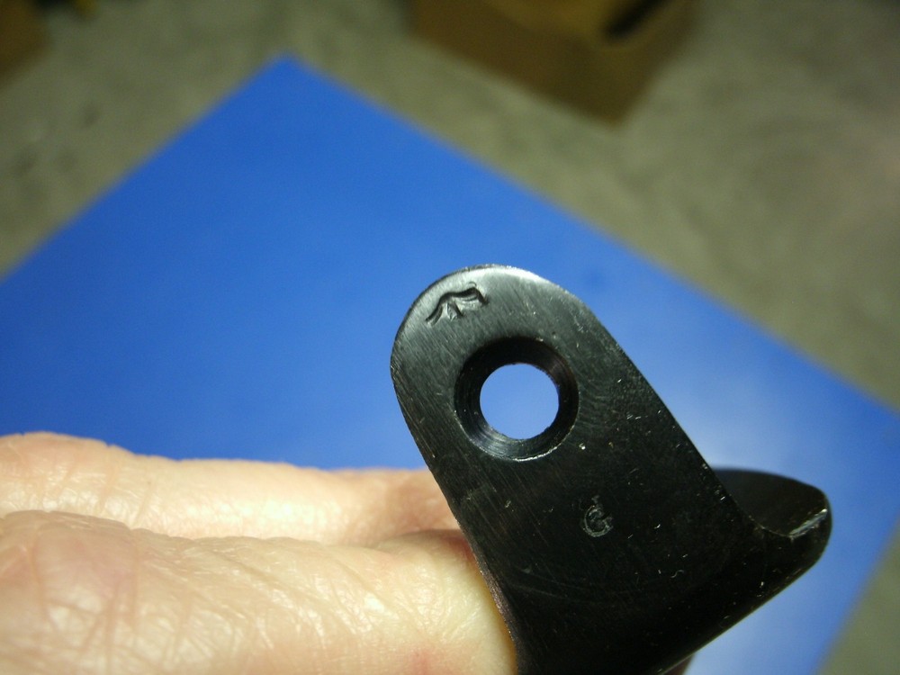 NICE P14 ENFIELD BUTT PLATE MARKED WITH BROAD ARROW