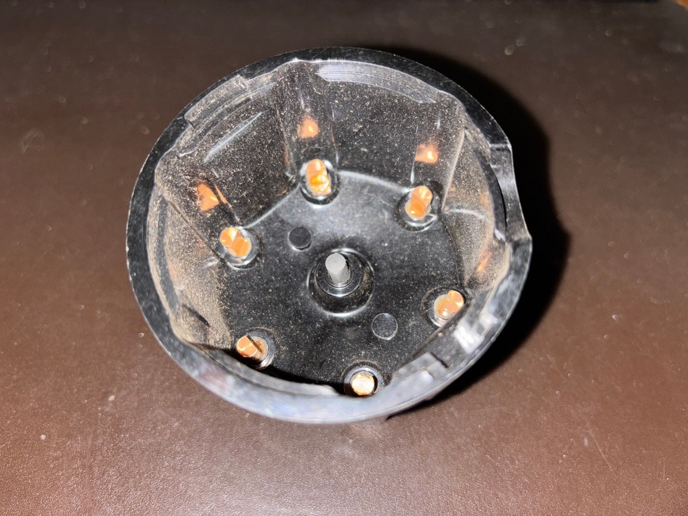 6cyl Distributor Cap w/Copper Contacts # 123552103