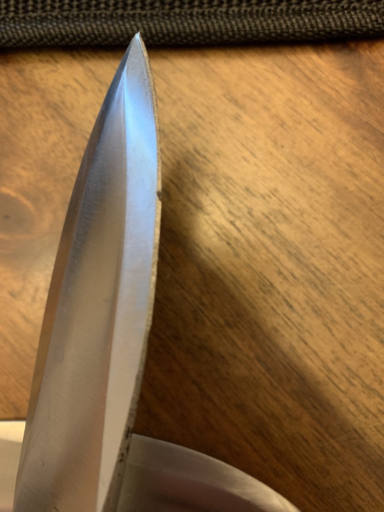 Throwing knives - a pair